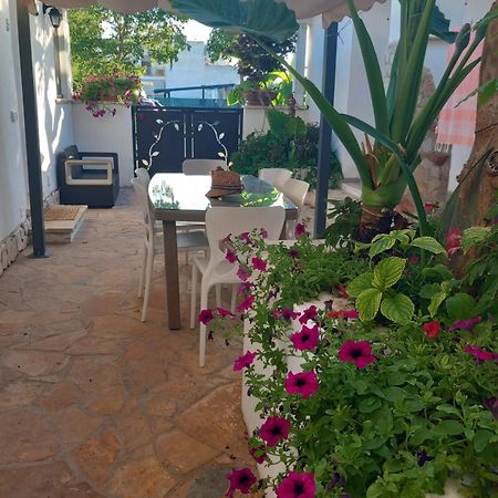Villa Raggio Di Sole Parcheggio Privato Porto Cesareo Ngoại thất bức ảnh