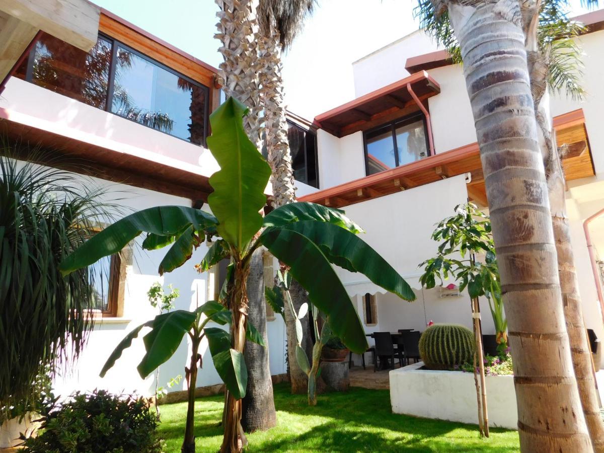 Villa Raggio Di Sole Parcheggio Privato Porto Cesareo Ngoại thất bức ảnh