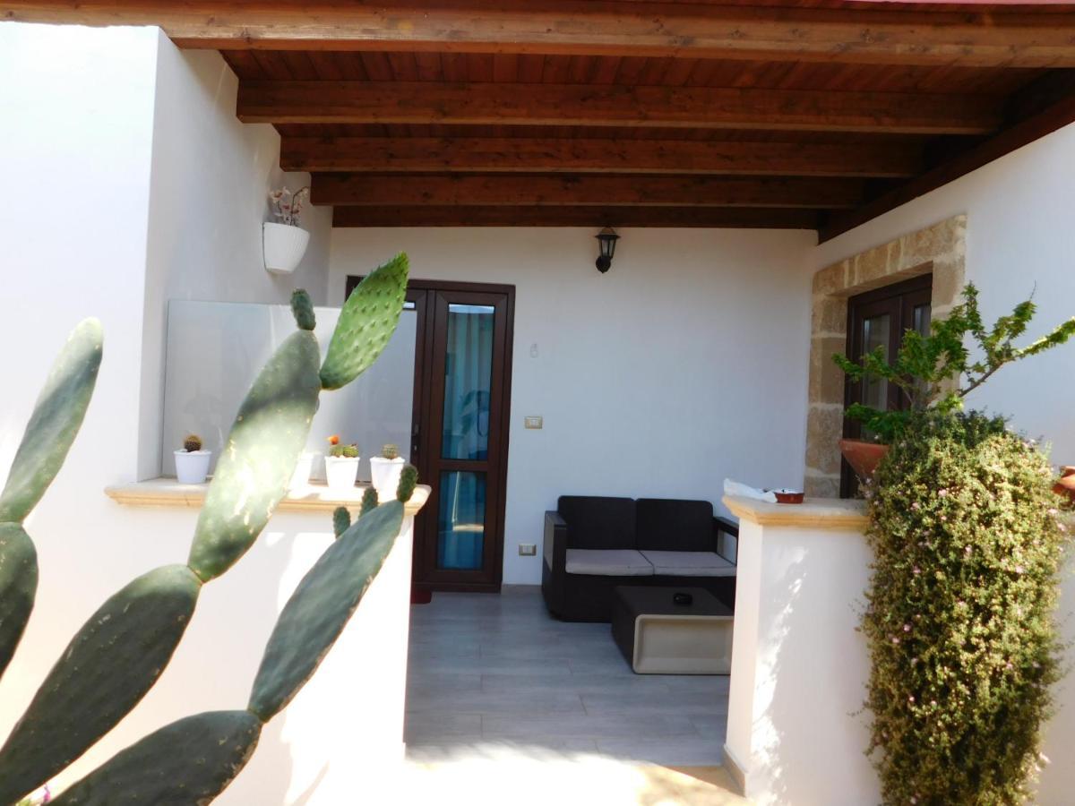 Villa Raggio Di Sole Parcheggio Privato Porto Cesareo Ngoại thất bức ảnh
