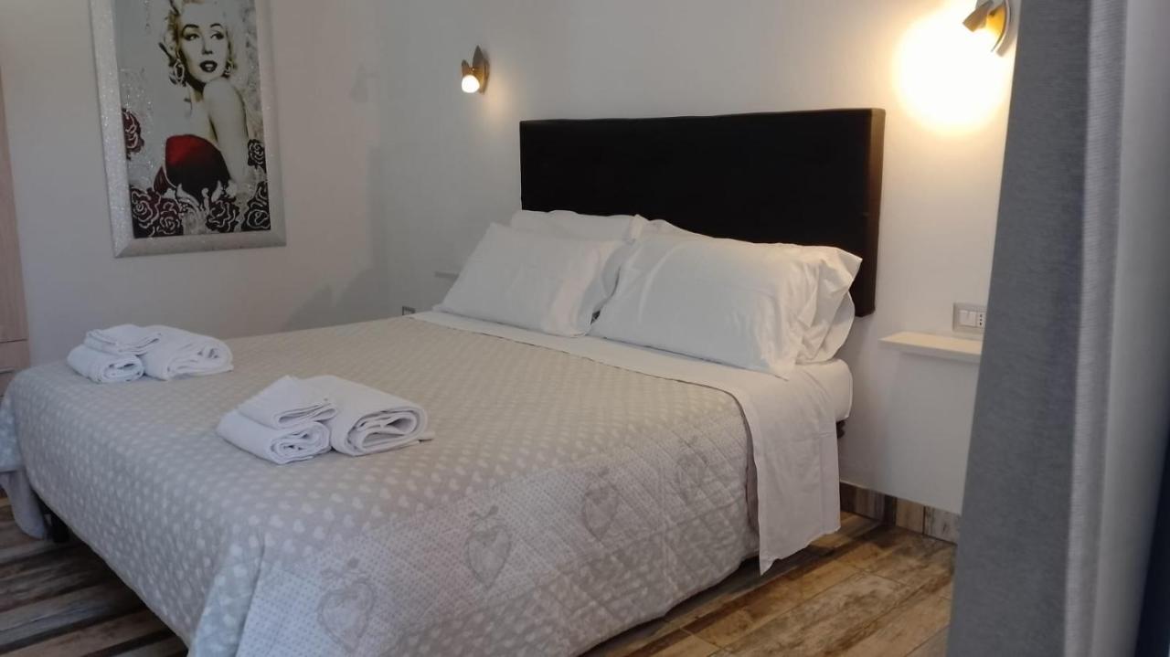 Villa Raggio Di Sole Parcheggio Privato Porto Cesareo Ngoại thất bức ảnh