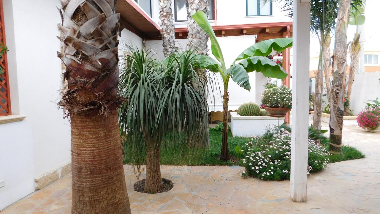 Villa Raggio Di Sole Parcheggio Privato Porto Cesareo Ngoại thất bức ảnh