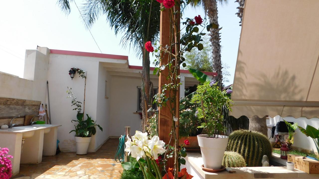 Villa Raggio Di Sole Parcheggio Privato Porto Cesareo Ngoại thất bức ảnh