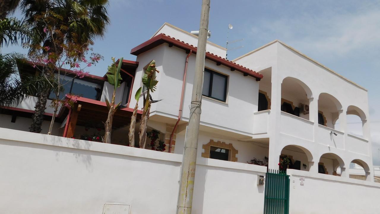 Villa Raggio Di Sole Parcheggio Privato Porto Cesareo Ngoại thất bức ảnh